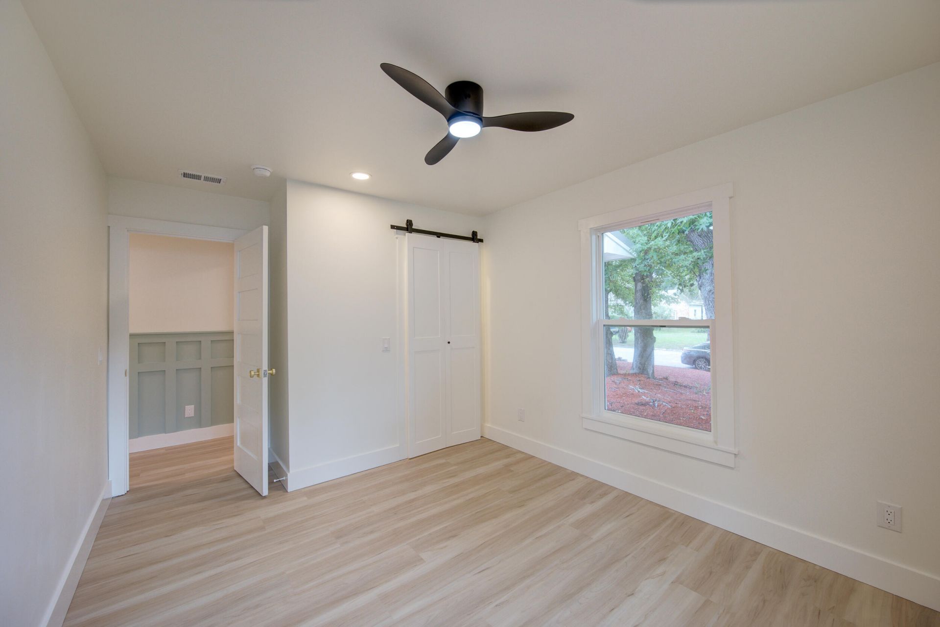 1232 Silverleaf Circle Photo 23