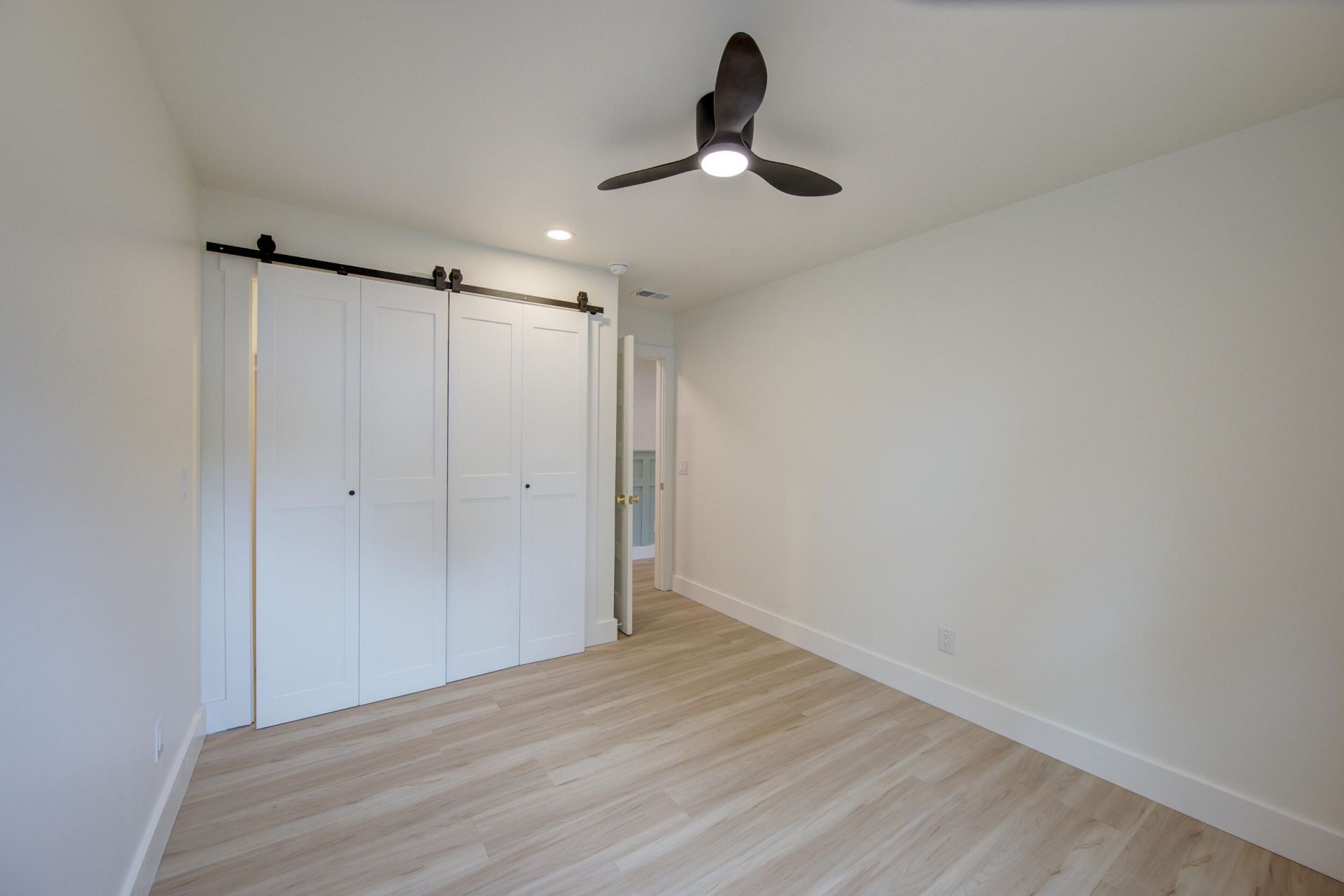 1232 Silverleaf Circle Photo 27
