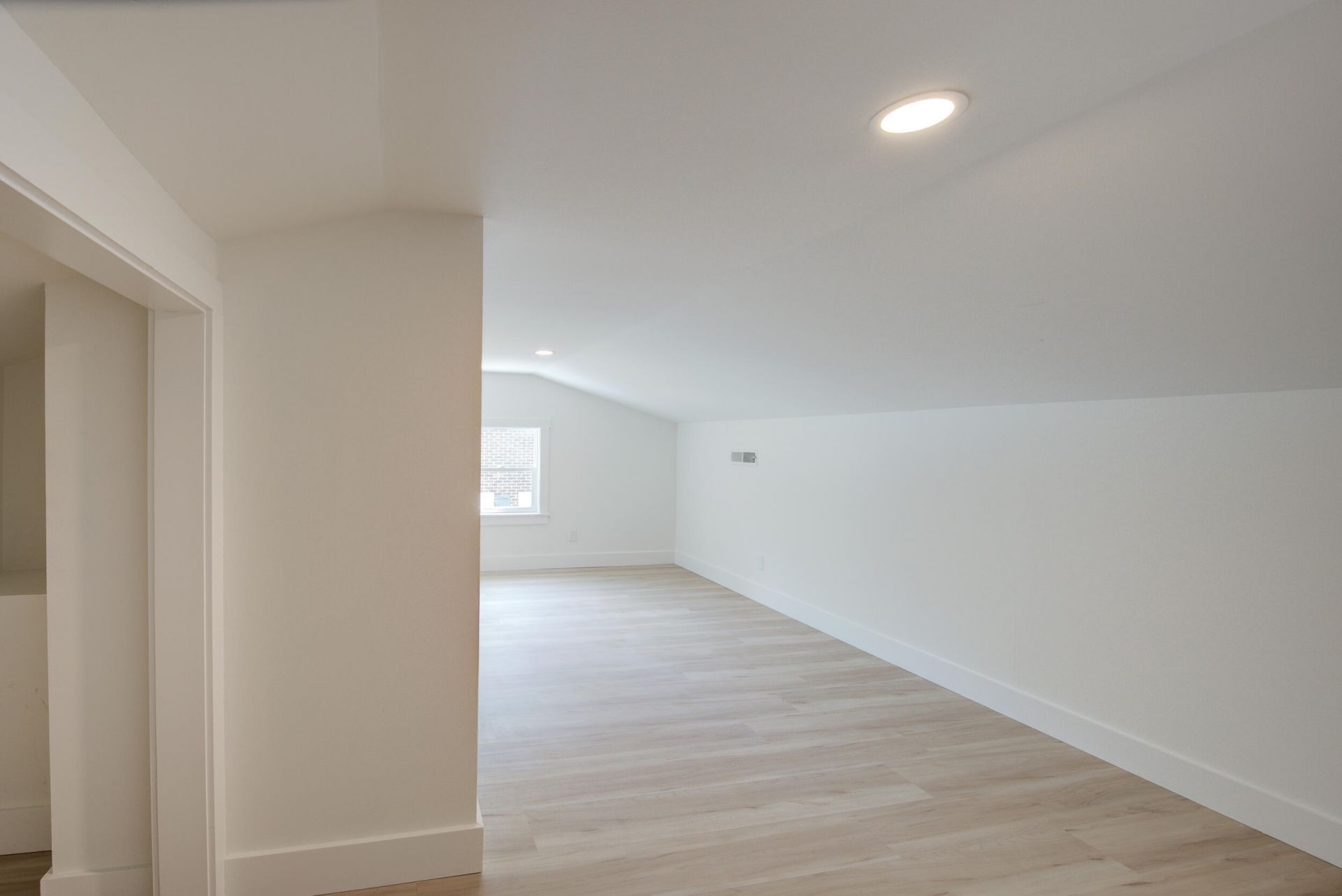 1232 Silverleaf Circle Photo 33