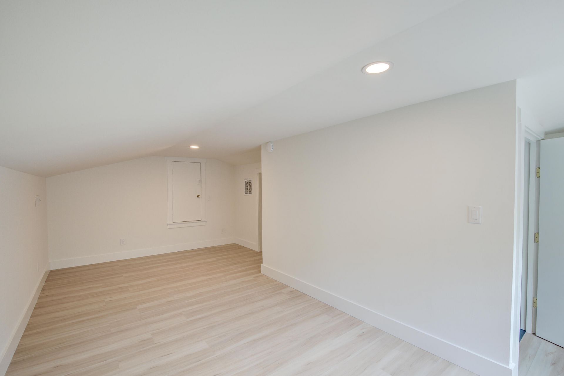 1232 Silverleaf Circle Photo 34