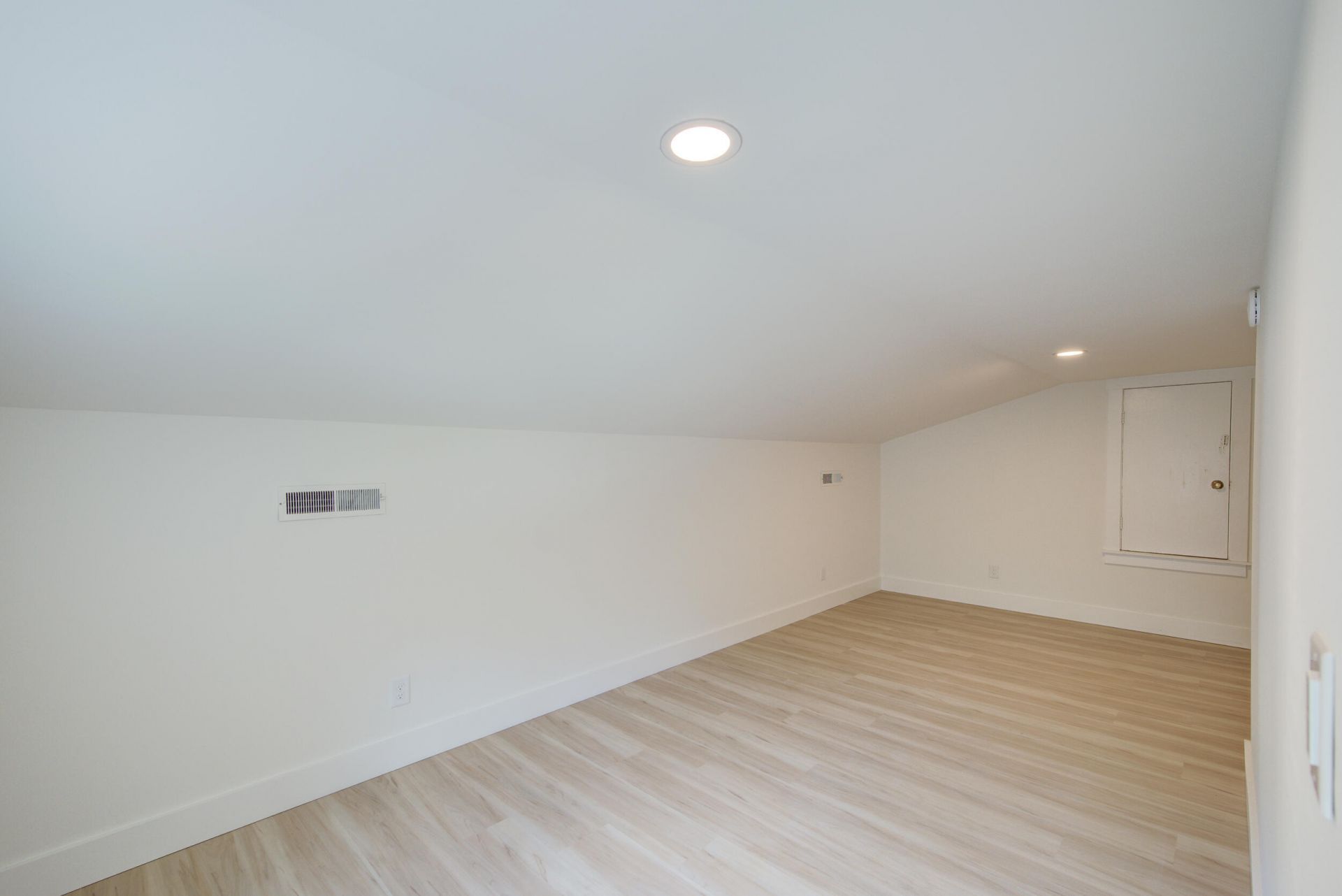 1232 Silverleaf Circle Photo 35