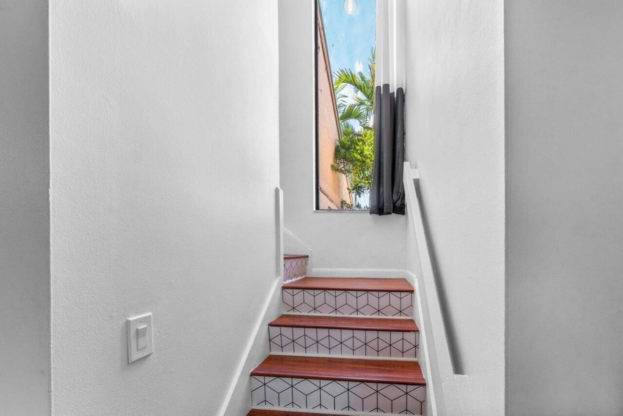 1149 NW 13th Street, Unit 5, Boca Raton, FL 33486 Photo