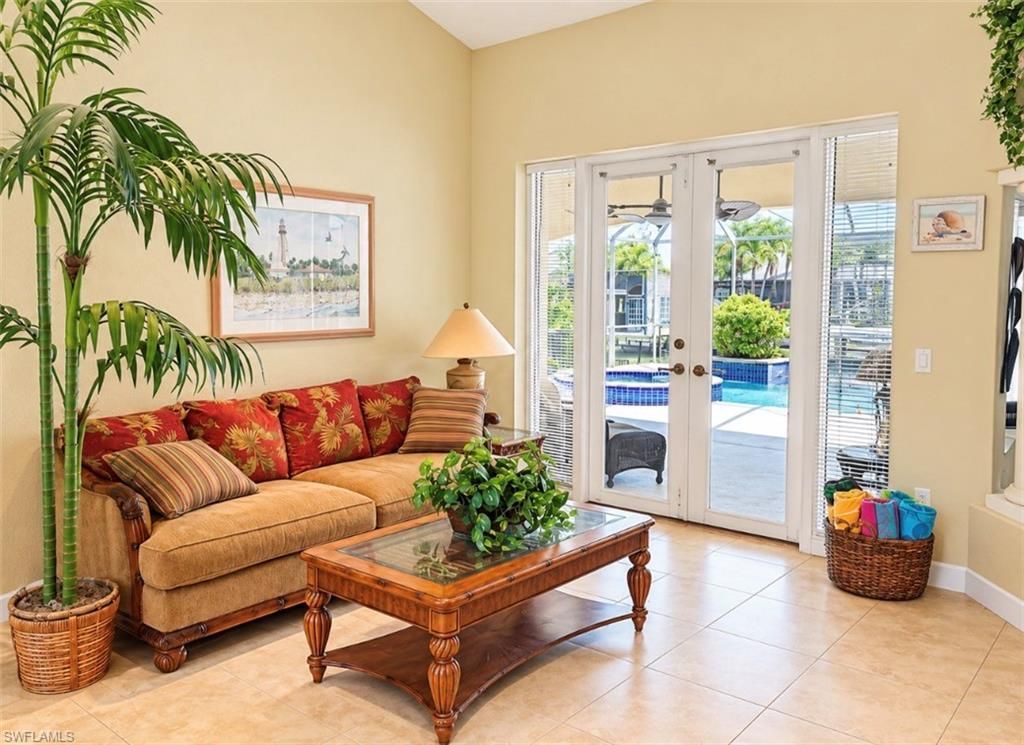 4031 SW 2nd Ave, Cape Coral, FL 33914 Photo