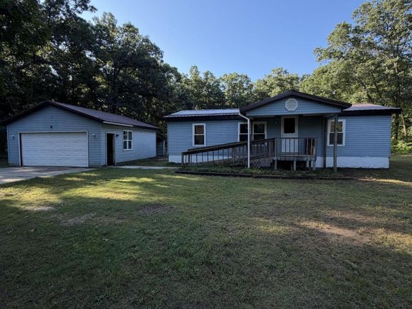 6637 White Road, Muskegon, MI 49442