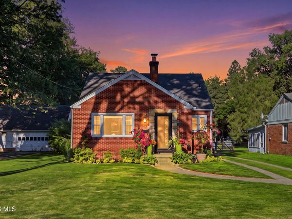 4203 Willis Boulevard, Toledo, OH 43623