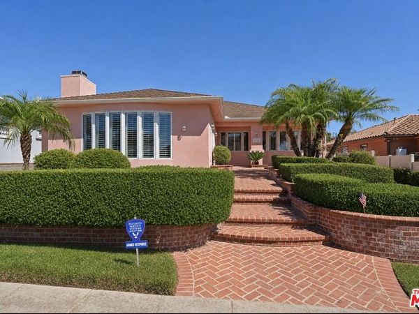 6222 Flores Avenue, Los Angeles, CA 90056