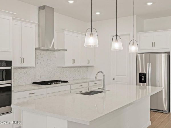 15864 W HONEYSUCKLE Drive, Surprise, AZ 85387