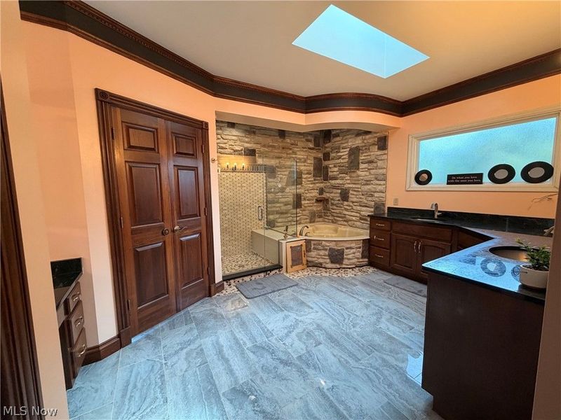 7629 Bucknell Circle NW, North Canton, OH 44720 Photo 22