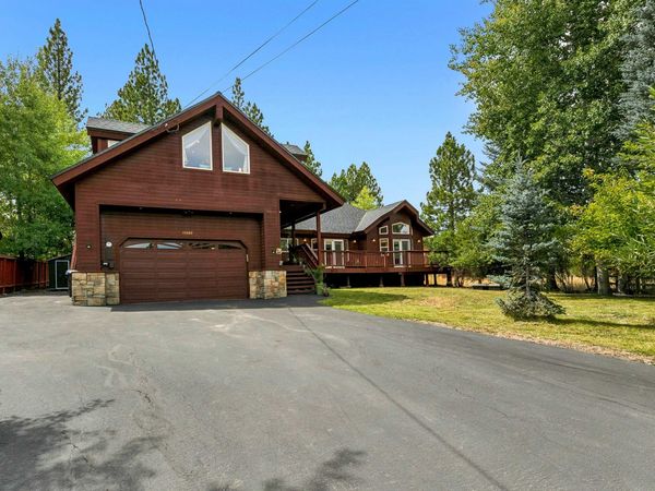 15686 Waterloo Circle, Truckee, CA 96161