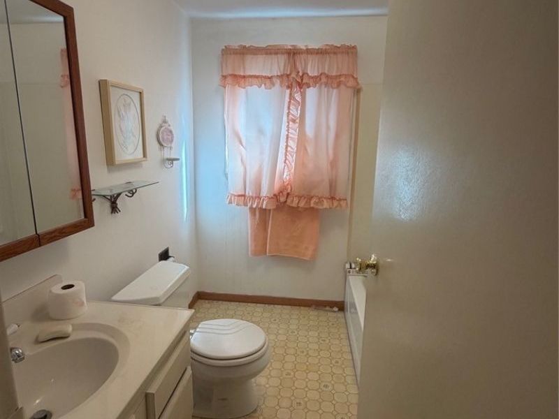 2424 Cooledge Avenue, Akron, OH 44305 Photo 20