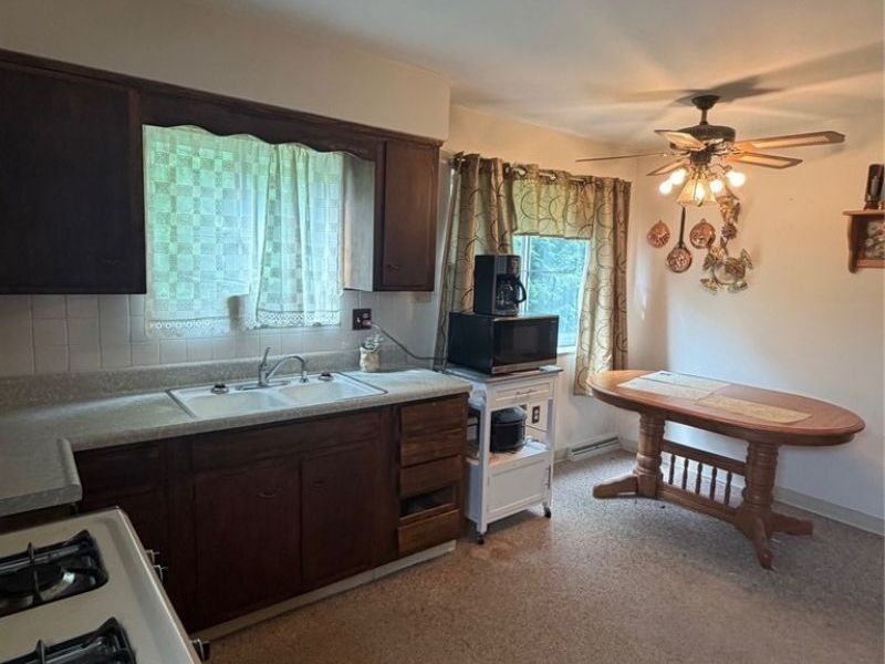 2424 Cooledge Avenue, Akron, OH 44305 Photo 7
