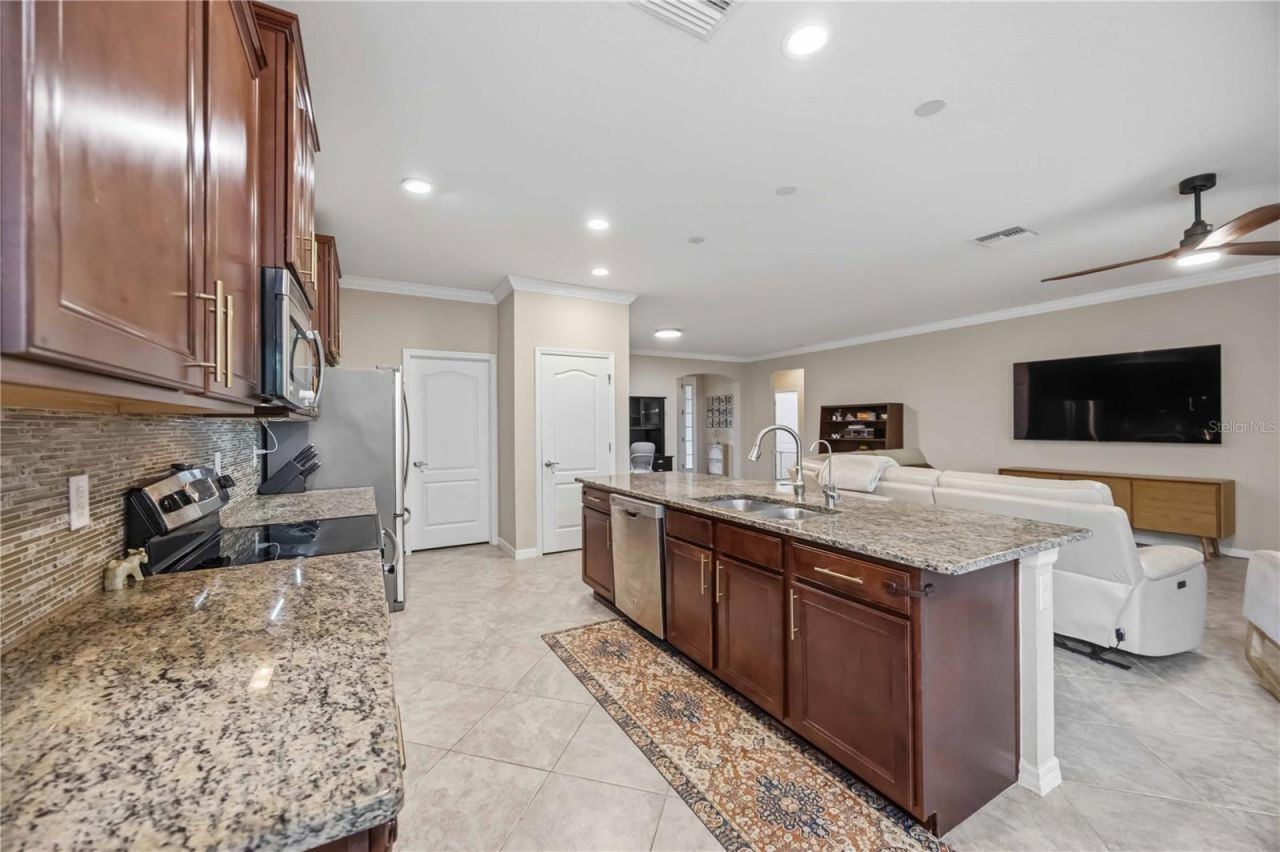 5516 Cartagena Drive, Sarasota, FL 34233 Photo
