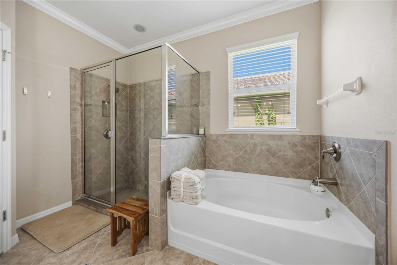 5516 Cartagena Drive, Sarasota, FL 34233 Photo