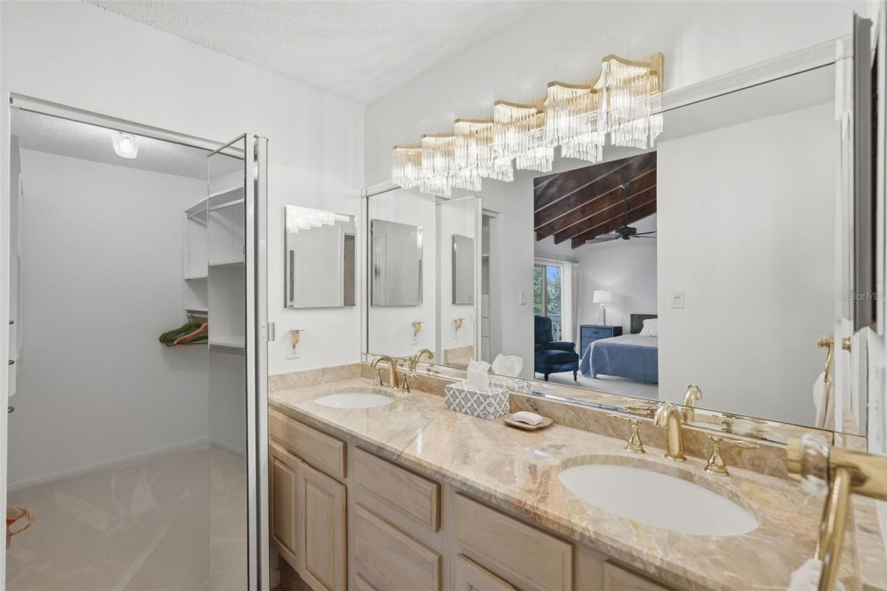 5619 Escondida Boulevard S, Saint Petersburg, FL 33715 Photo