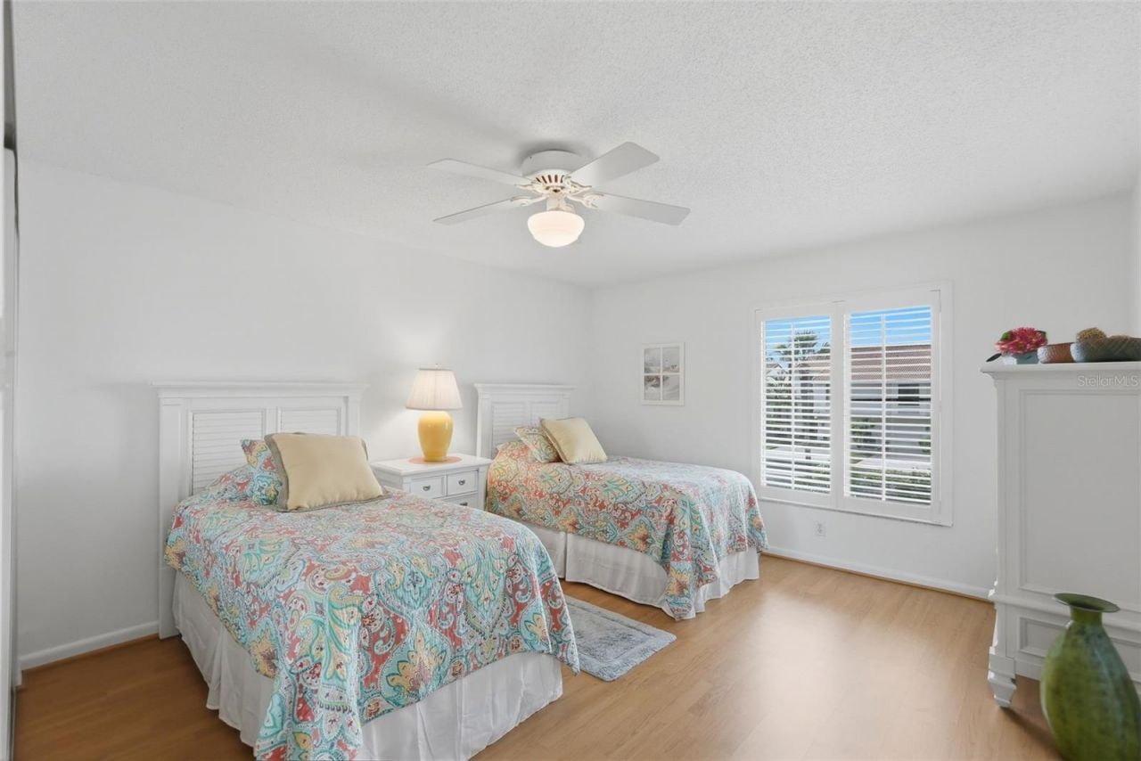 5619 Escondida Boulevard S, Saint Petersburg, FL 33715 Photo