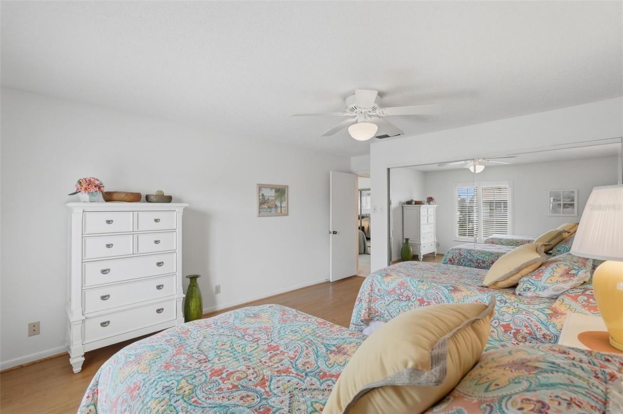 5619 Escondida Boulevard S, Saint Petersburg, FL 33715 Photo