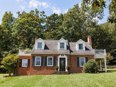 1421 Kelvin Grove, Glasgow, VA 24555