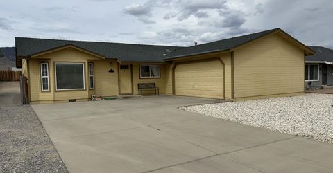 526 V And T Way, Dayton, NV 89403 Photo