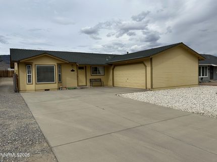 526 V And T Way, Dayton, NV 89403 Photo