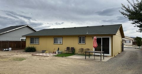 526 V And T Way, Dayton, NV 89403 Photo