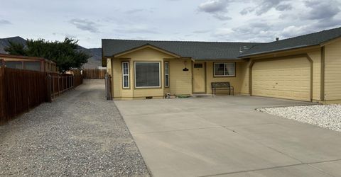 526 V And T Way, Dayton, NV 89403 Photo