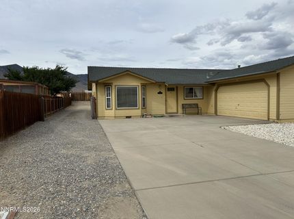 526 V And T Way, Dayton, NV 89403 Photo