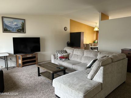 526 V And T Way, Dayton, NV 89403 Photo