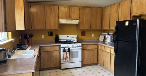 526 V And T Way, Dayton, NV 89403 Photo