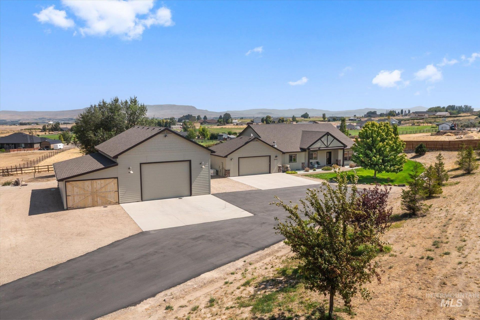 3902 Vista Ridge Ln, New Plymouth, ID 83655 Main Photo