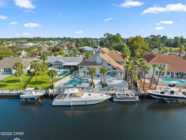 339 Wahoo Road , Panama City Beach, FL 32408