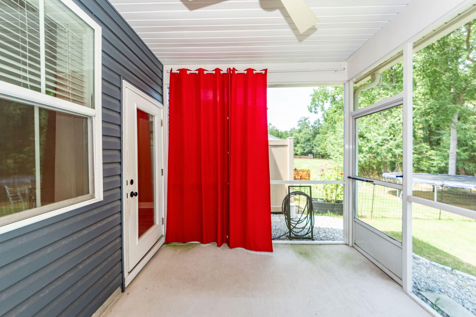 7722 Park Gate Drive Photo 18