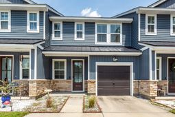 7722 Park Gate Drive photo 4