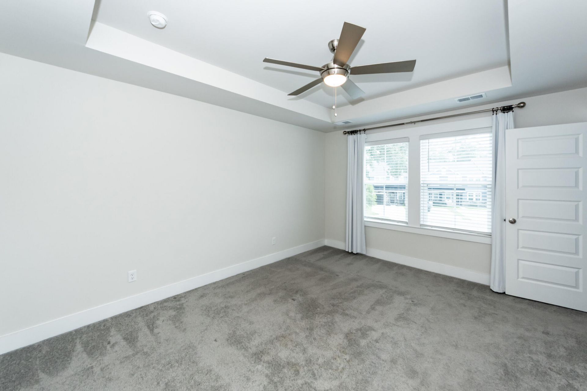 7722 Park Gate Drive Photo 21