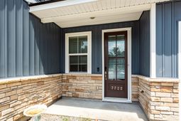 7722 Park Gate Drive photo 4