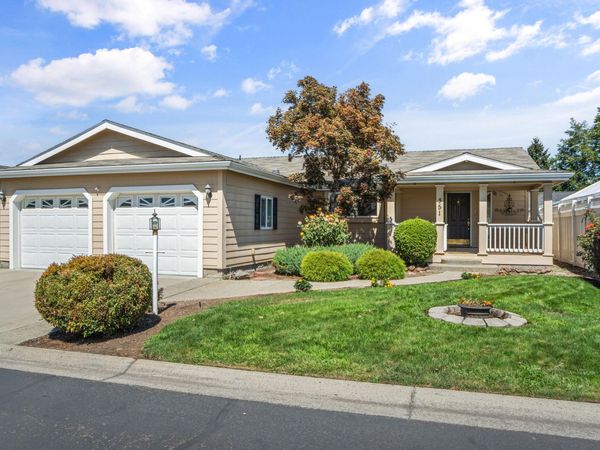 351 Orth Drive, Unit # 14, Central Point, OR 97502