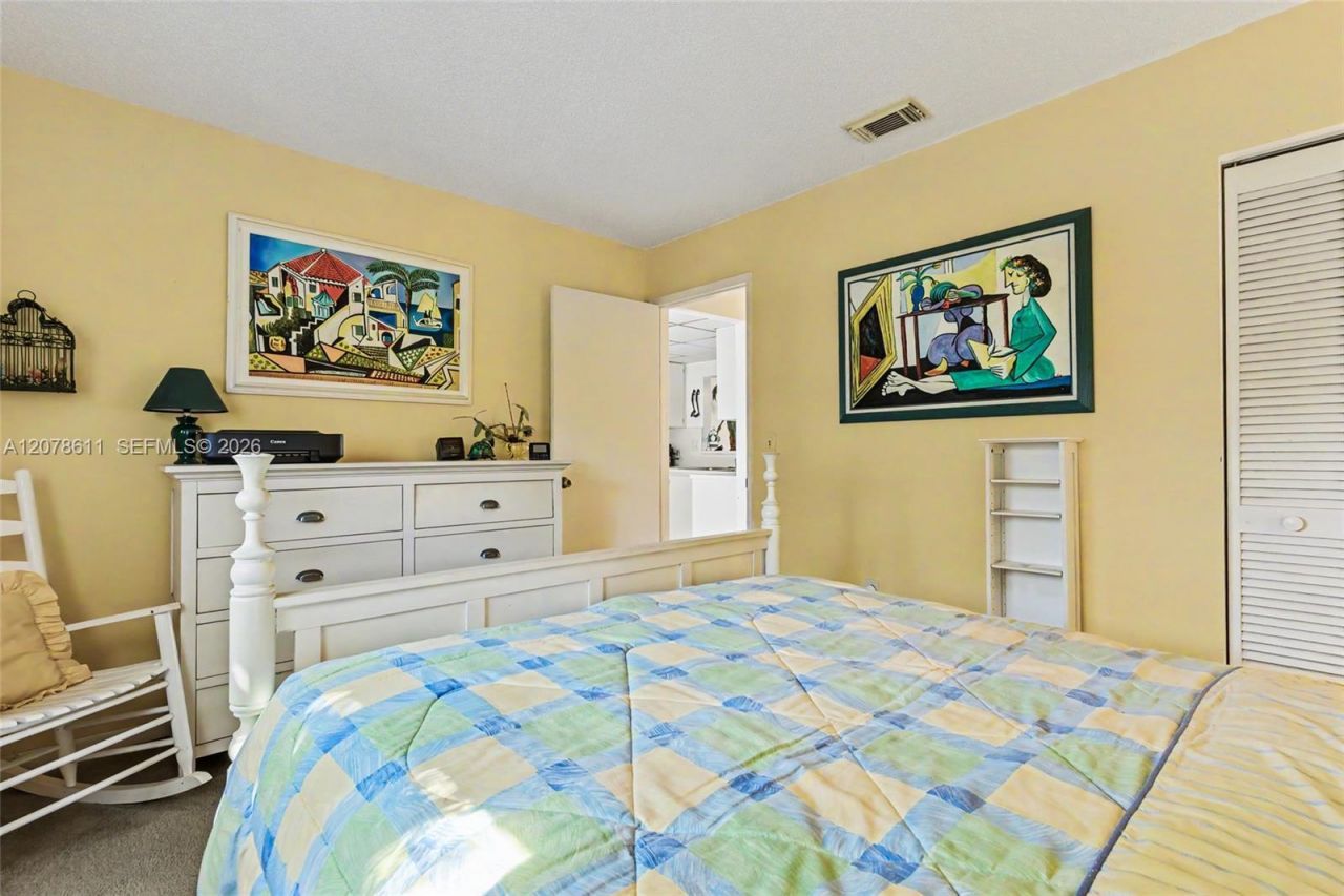 1557 N 15th Ter , Hollywood, FL 33020 Photo