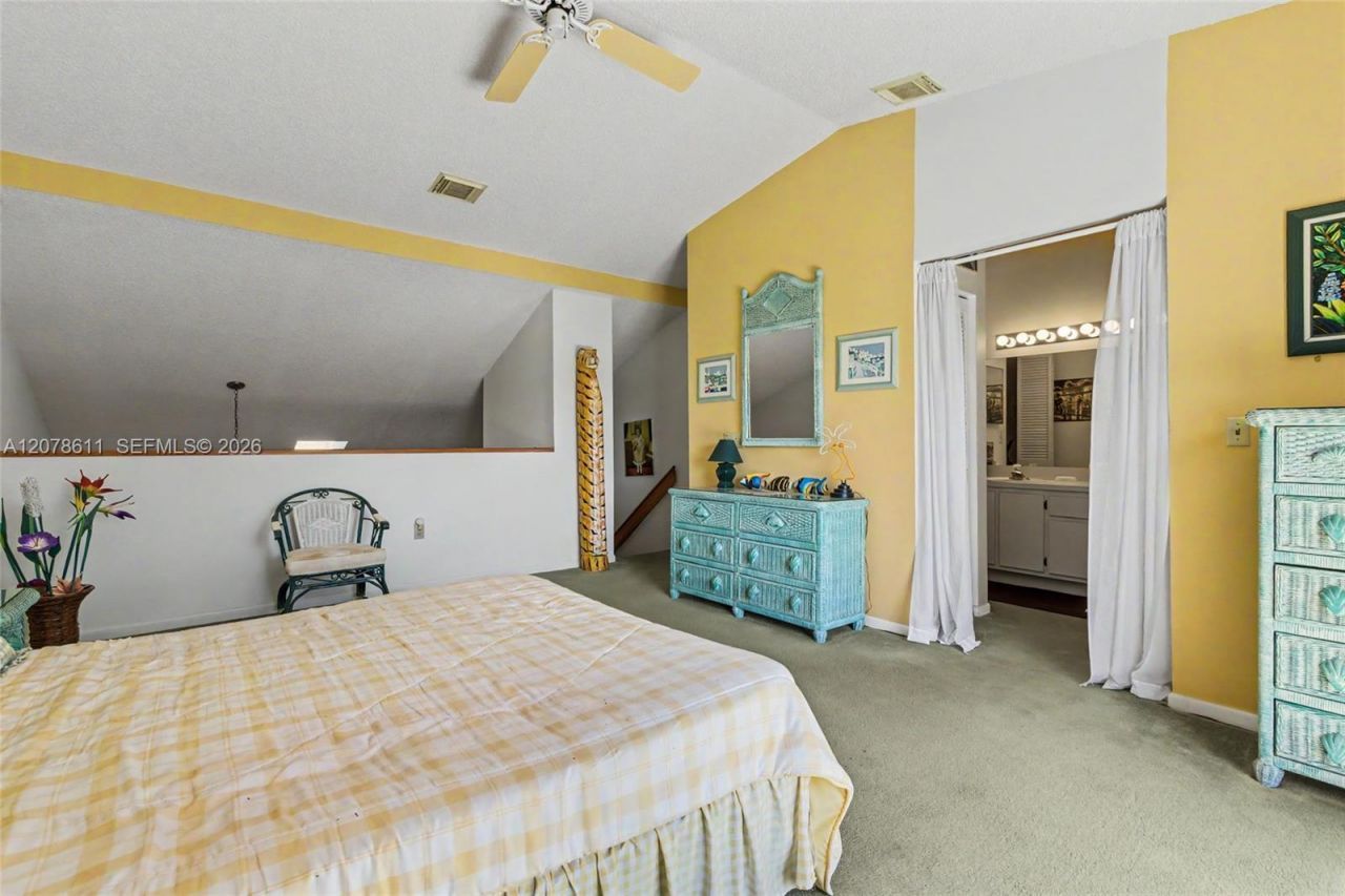 1557 N 15th Ter , Hollywood, FL 33020 Photo