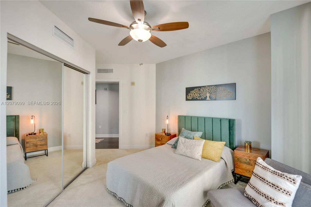 231 Riverside Dr , Unit 510-1, Daytona, FL 32117 Photo