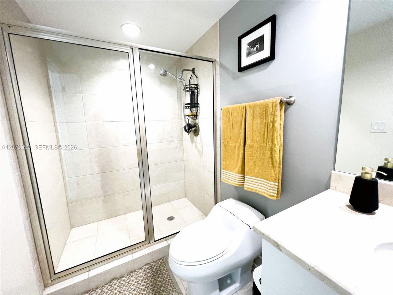 231 Riverside Dr , Unit 510-1, Daytona, FL 32117 Photo