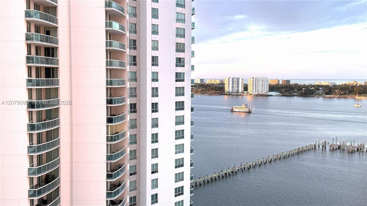 231 Riverside Dr , Unit 510-1, Daytona, FL 32117 Photo