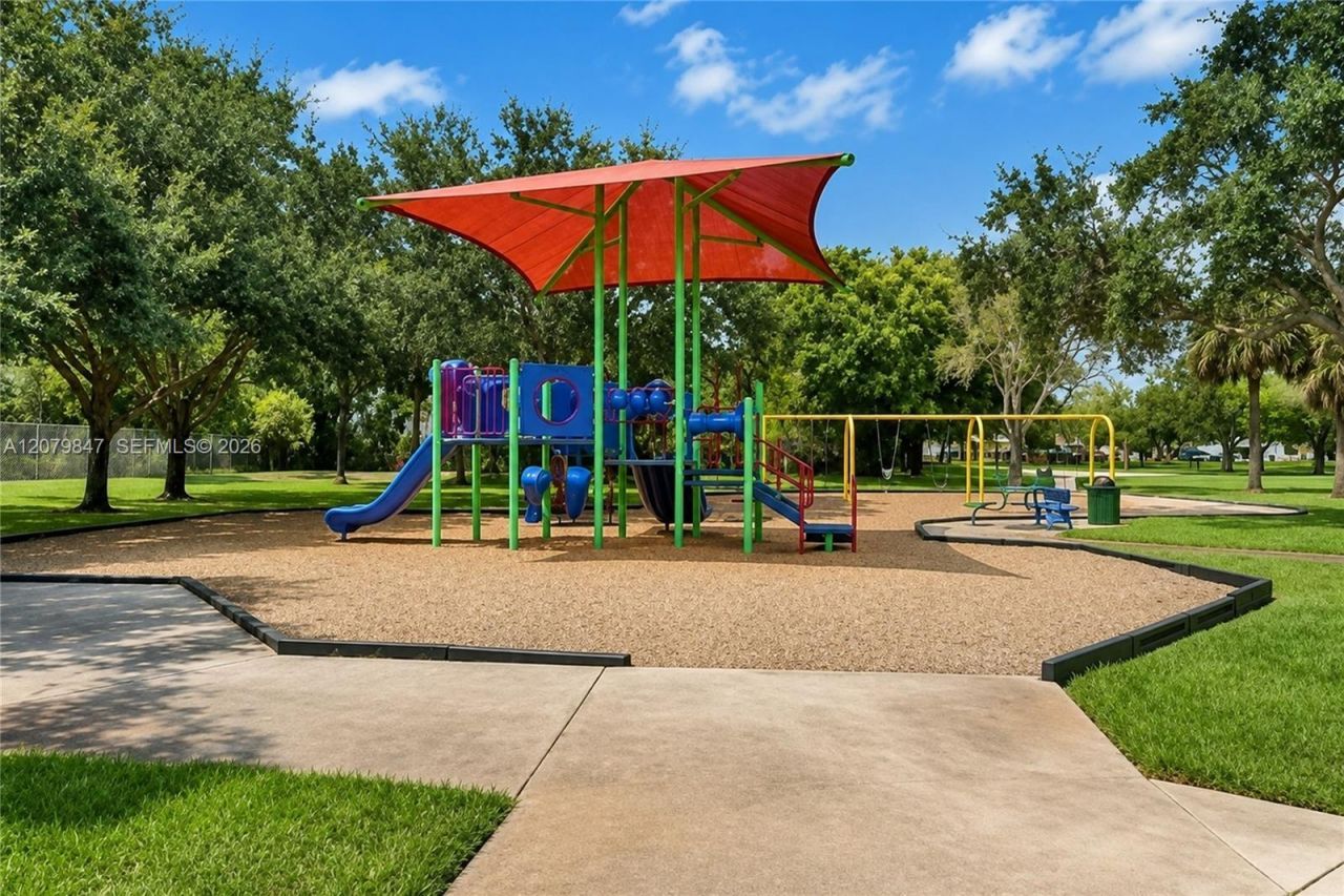 5840 SW 102nd Ave , Cooper City, FL 33328 Photo