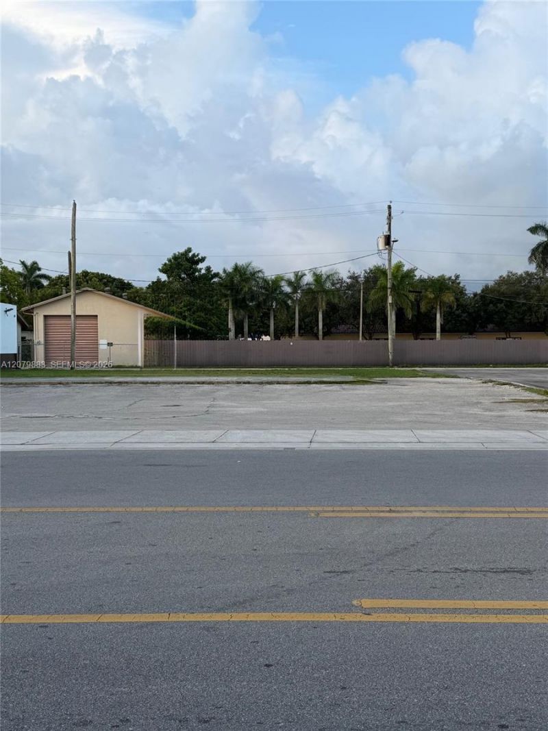 54 NW 8th St, Homestead, FL 33030 Photo