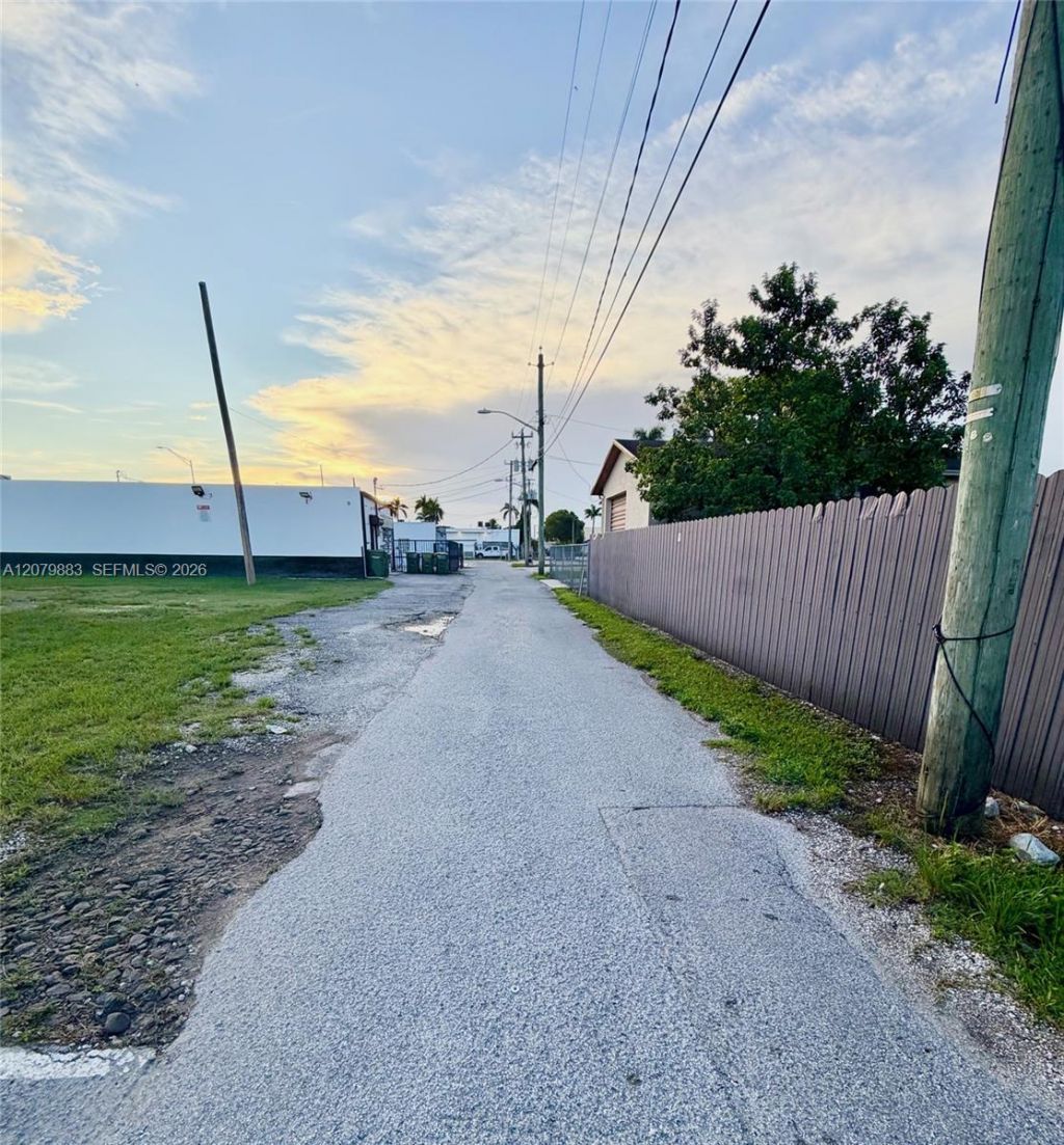 54 NW 8th St, Homestead, FL 33030 Photo
