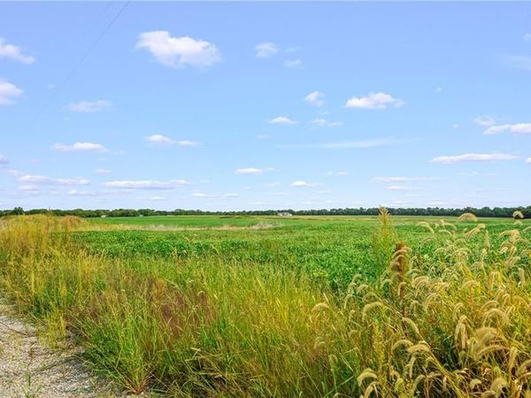 Lot 8- Smasal Road, Sedalia, MO 65301