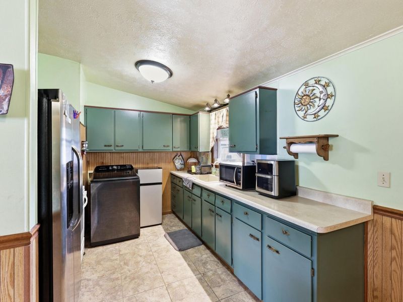 313 E Farming Street, Marion, OH 43302 Photo 8
