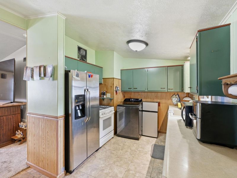 313 E Farming Street, Marion, OH 43302 Photo 9