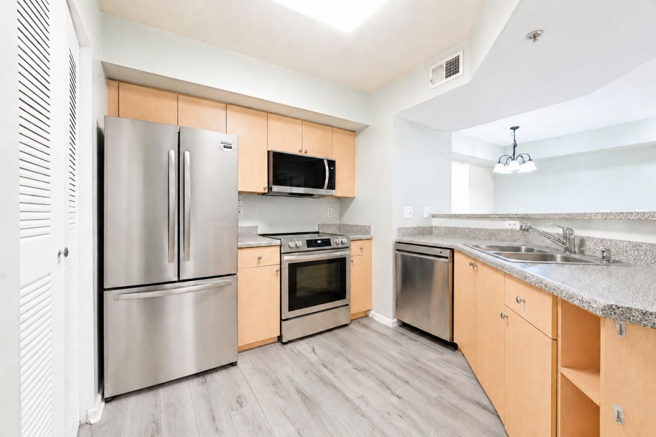 3721 NW Mediterranean Lane, Jensen Beach, FL 34957 Photo