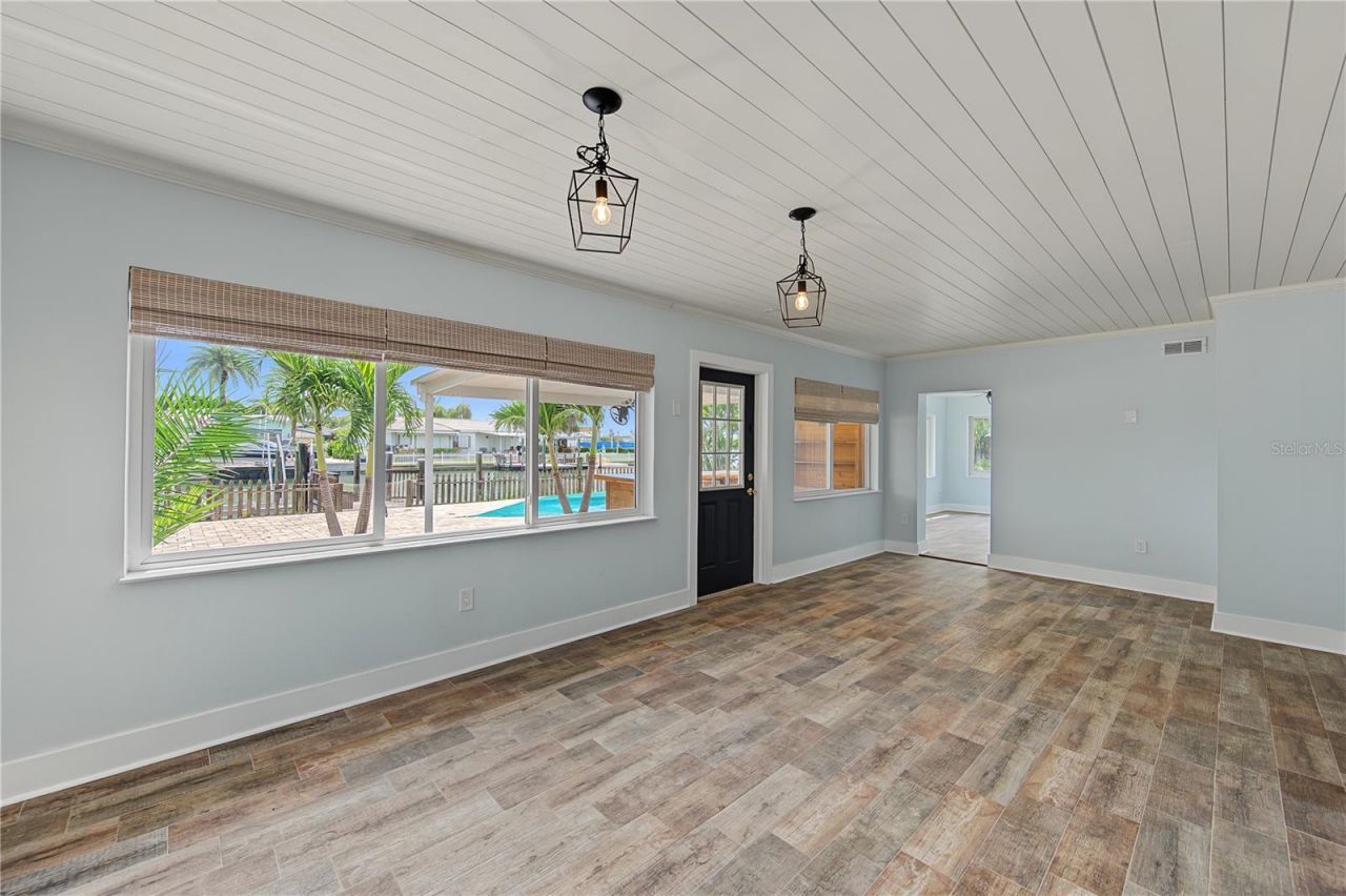 403 Normandy Road, Madeira Beach, FL 33708 Photo