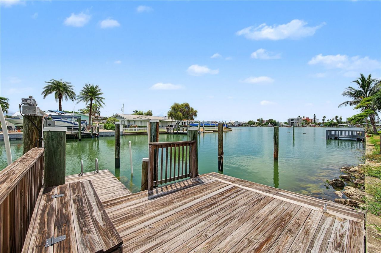 403 Normandy Road, Madeira Beach, FL 33708 Photo