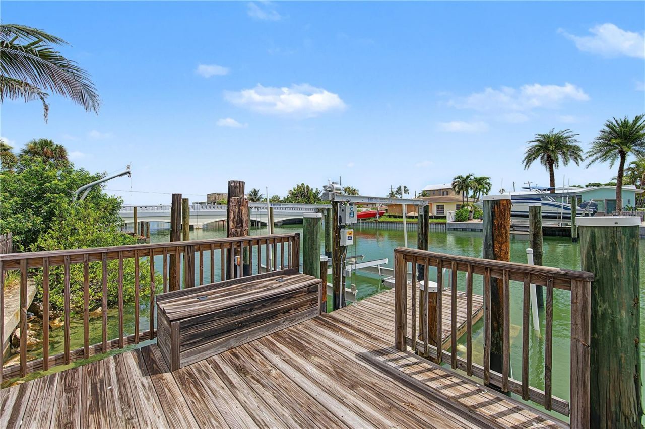 403 Normandy Road, Madeira Beach, FL 33708 Photo
